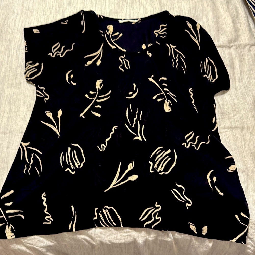Lush top